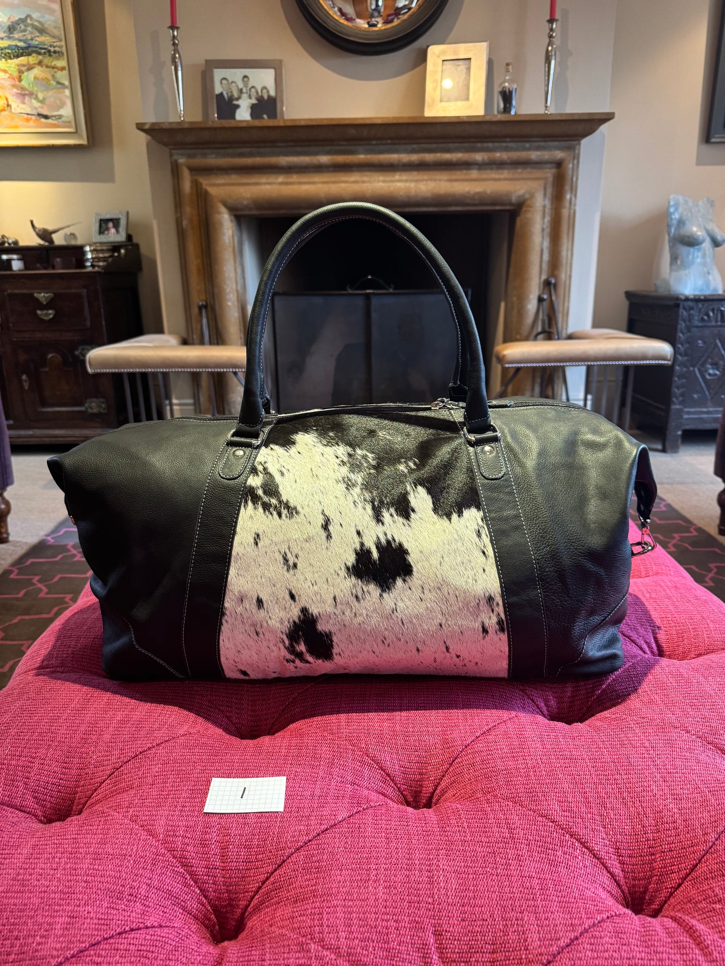 Gaucho Getaway Bag - Cowhide Weekend / Travel Bag – Black & White