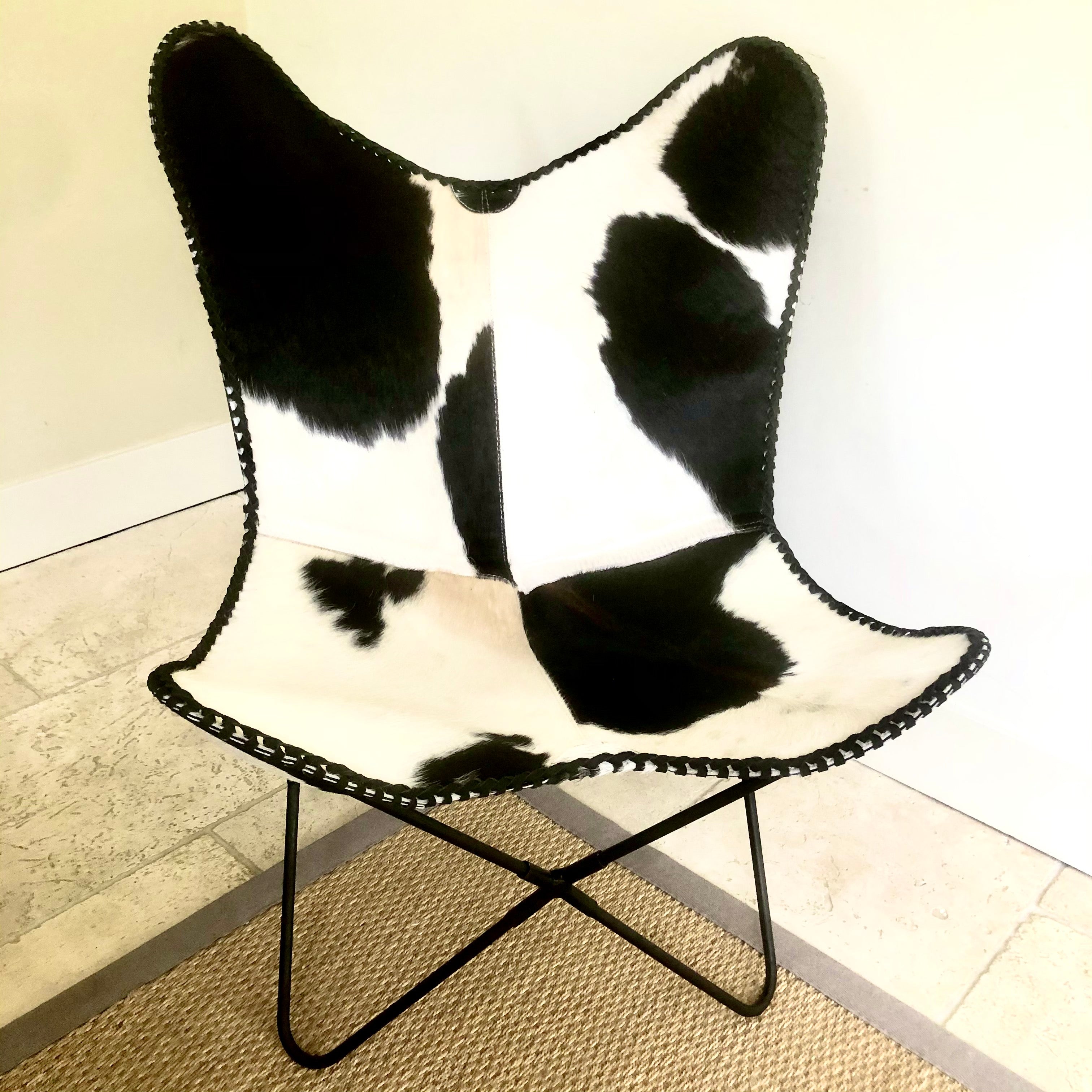 Black fur butterfly chair